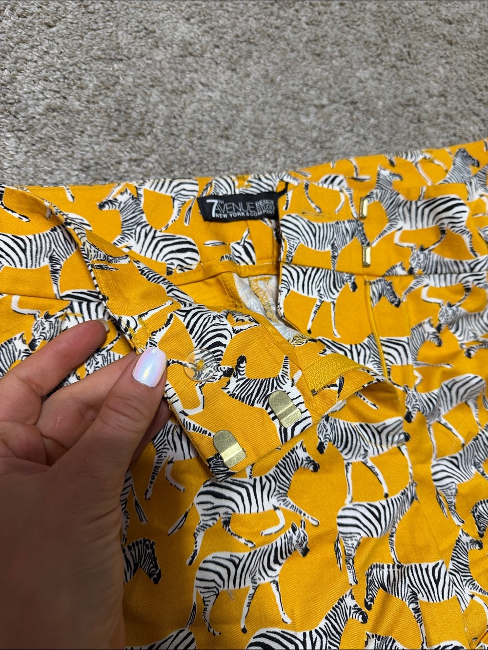Zebra pattern shorts - Picture 2 of 3